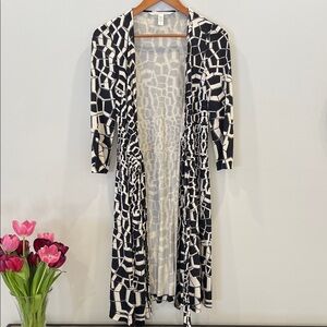 Diane Von Furstenberg Black and White Silk Wrap Dress